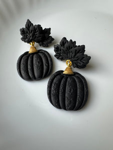 Black Pumpkins