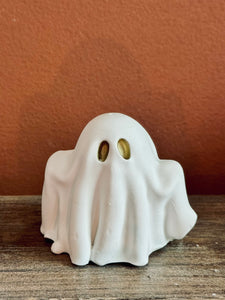 Desk Ghost