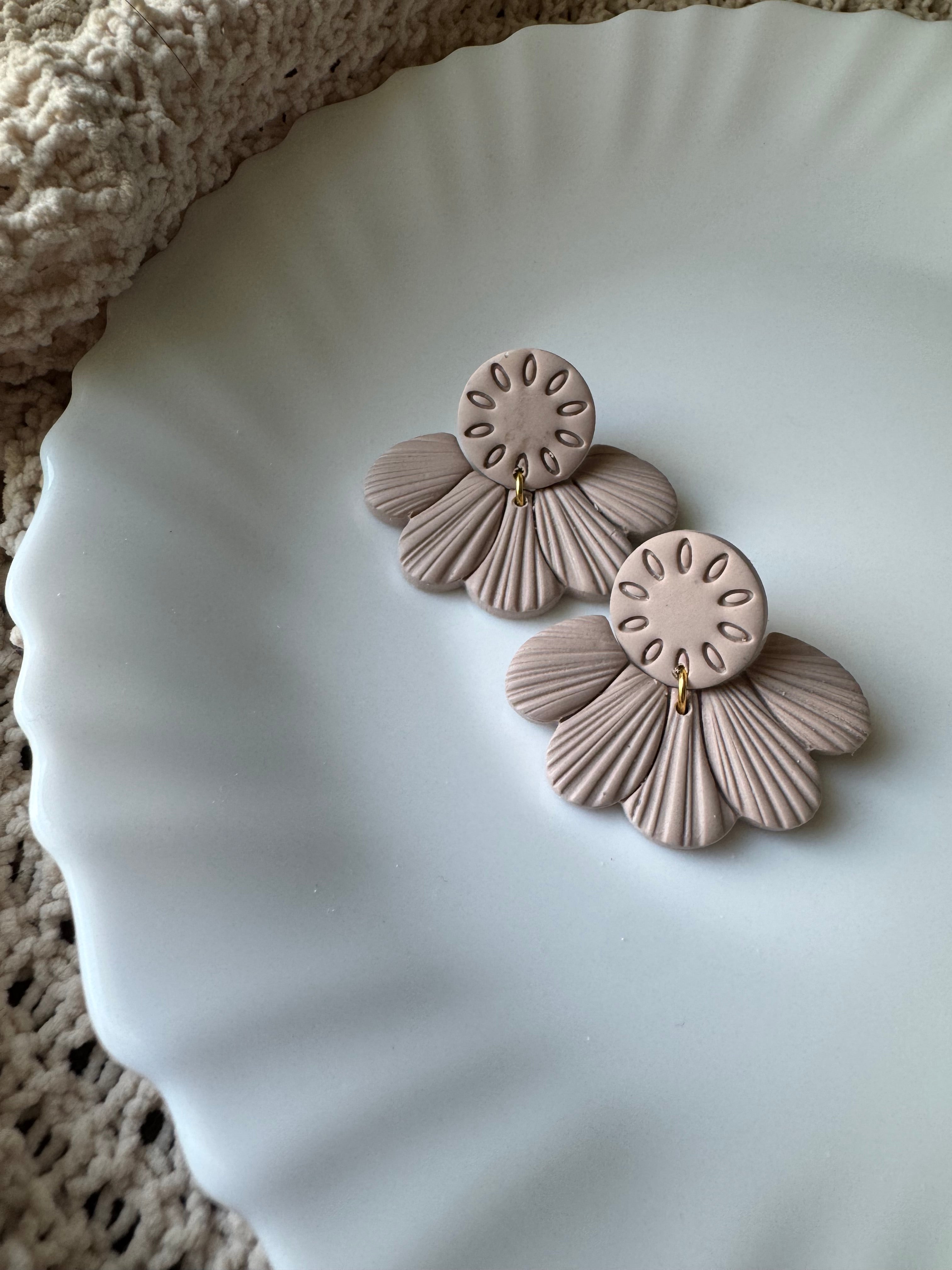 Charles, in Almond