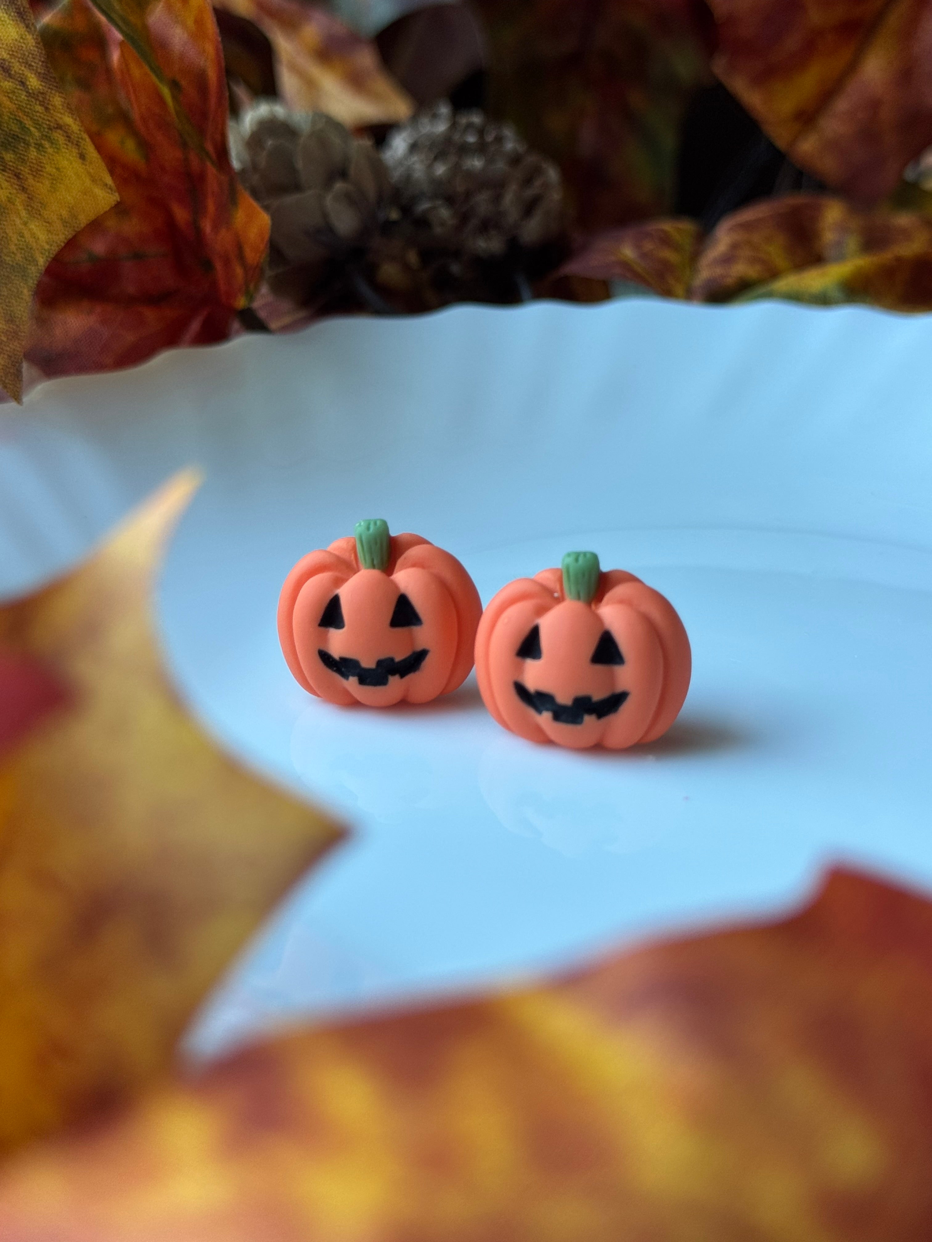 Resin Jack-o’-lantern Studs