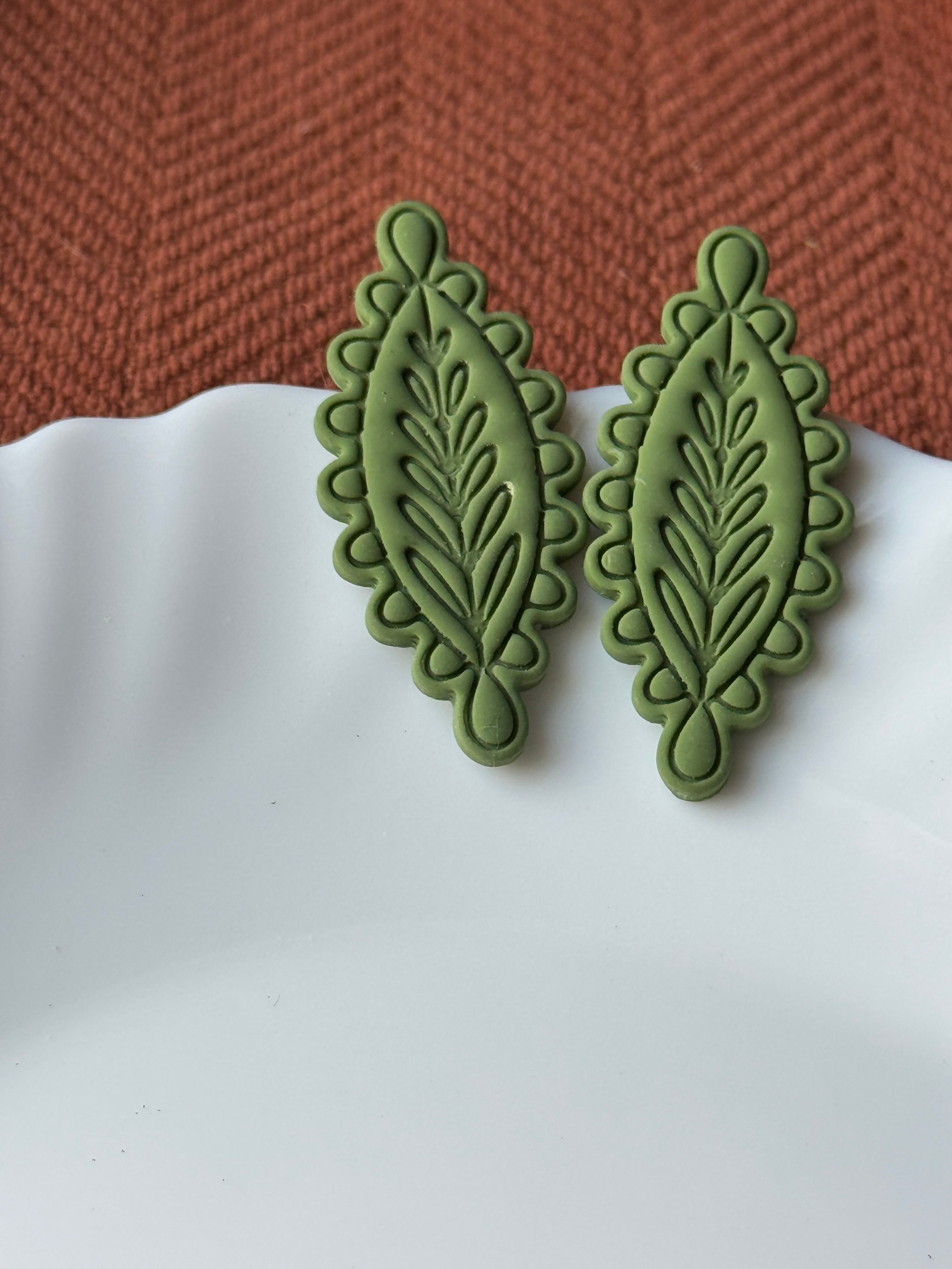 Anna, in Olive